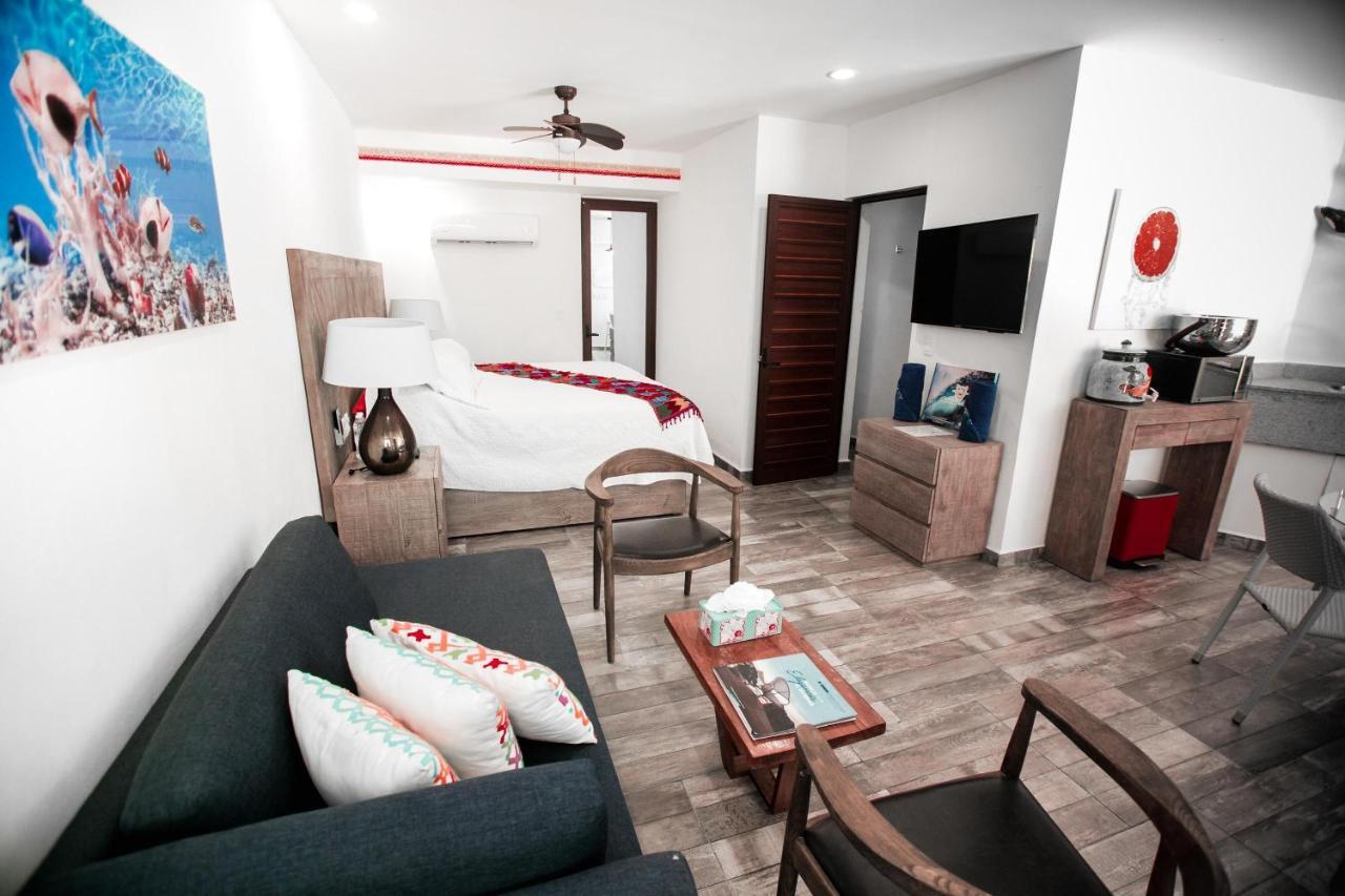 Hotel Paradise Suites Isla Mujeres Exterior photo